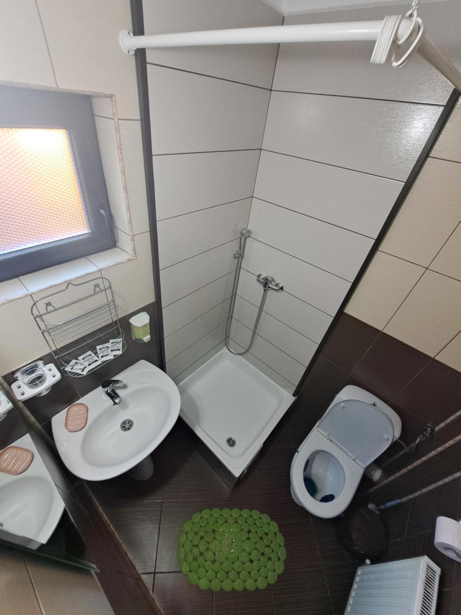 Shelby Accommodation -Adult Only- Sinaia Extérieur photo